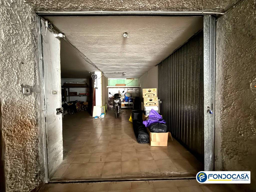 Box / garage a Loano in Via Dante - Foto 3