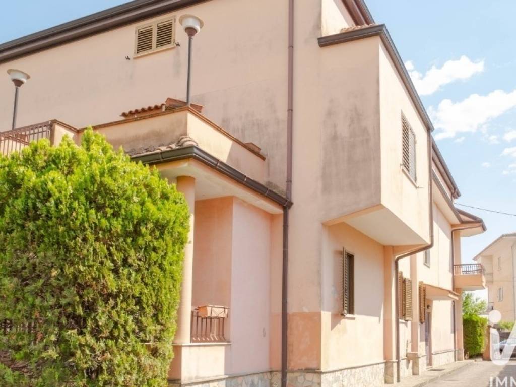 Appartamento a Lamezia terme in Via Cassiodoro Aurelio, 7 - Foto 2