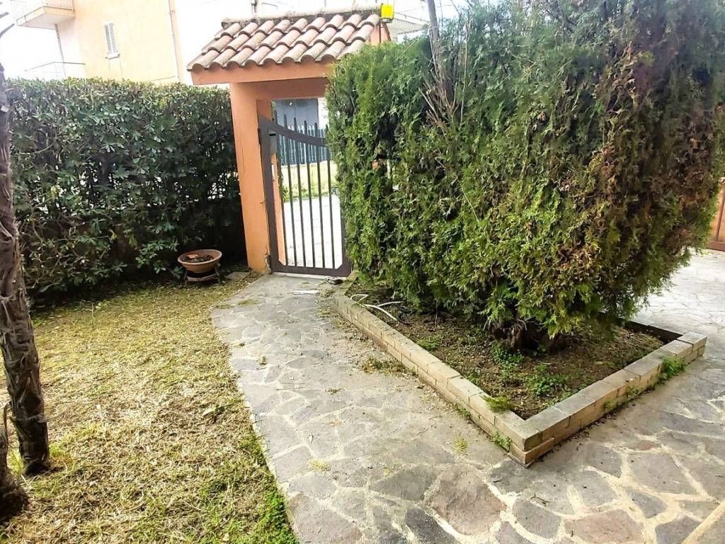 Appartamento a Lamezia terme in Via Cassiodoro Aurelio, 7 - Foto 4