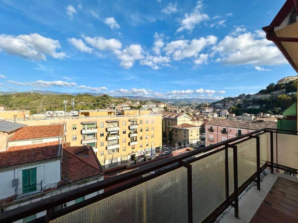 Appartamento a Cosenza in Via Monte Baldo, 18 - Foto 5