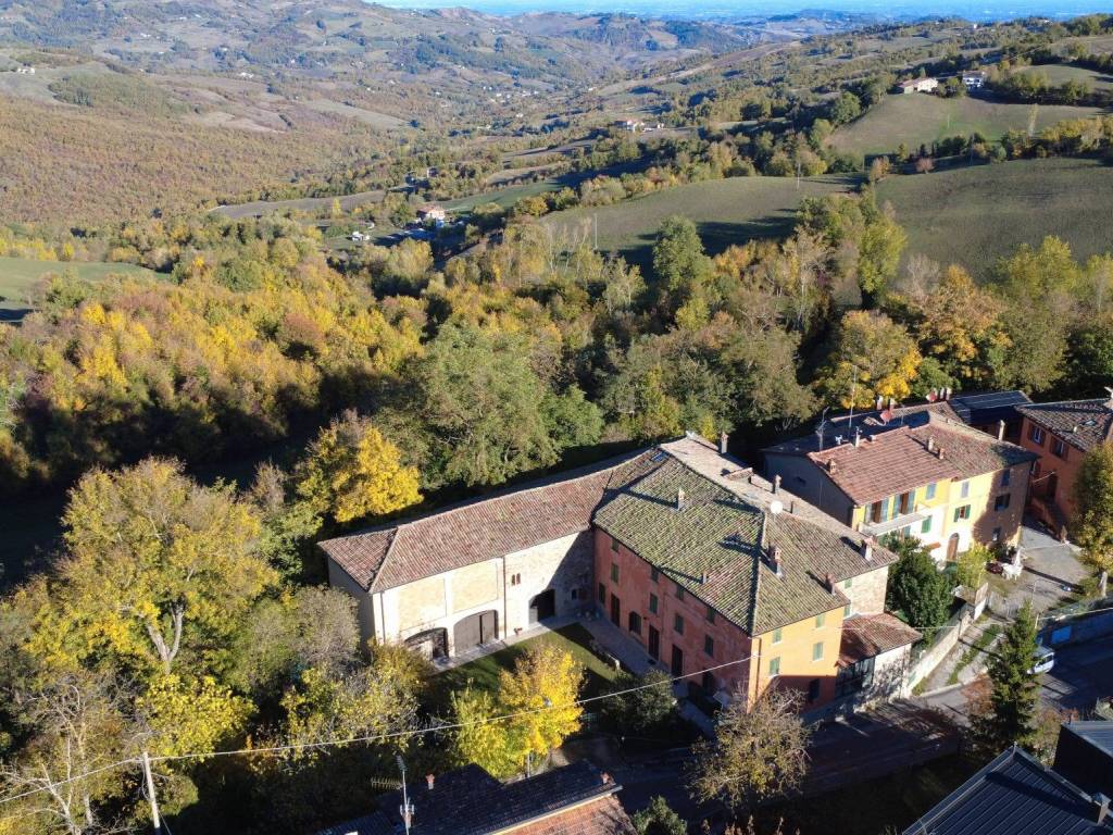 Casa indipendente a Vergato in Via Papa Giovanni XXIII - Foto 3