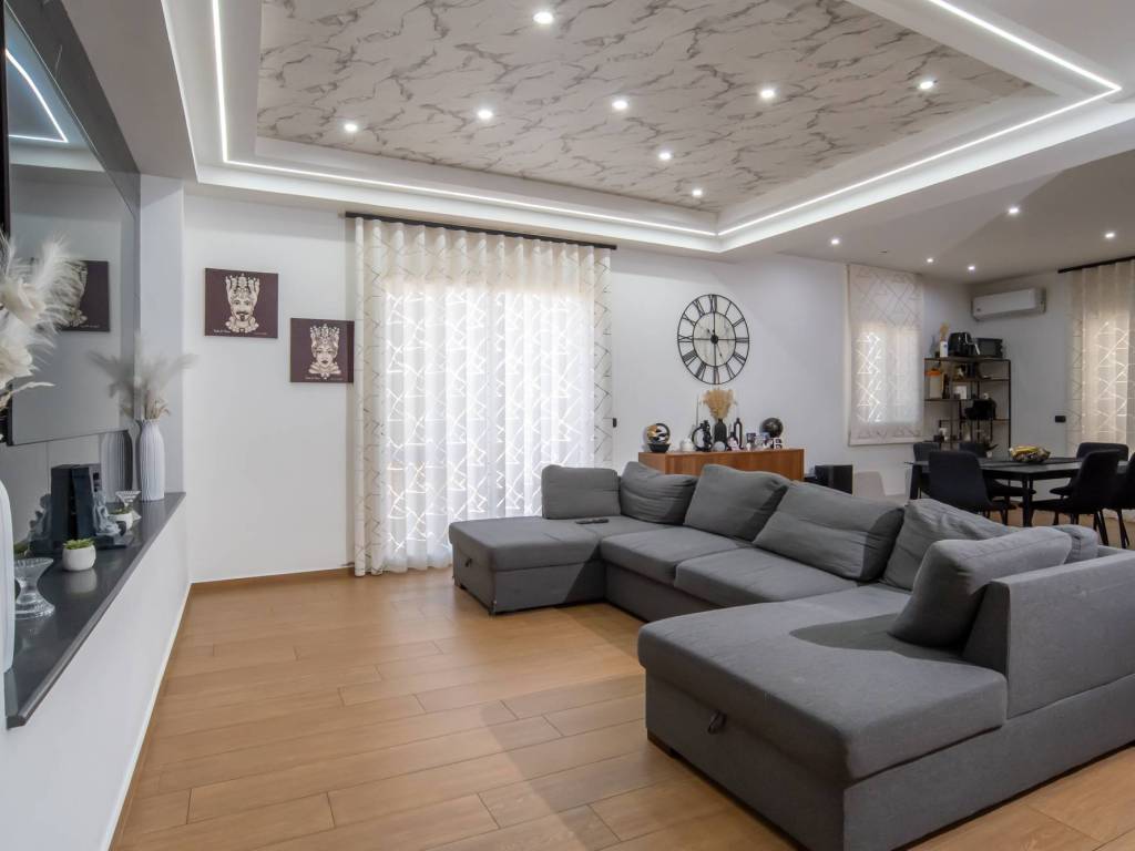 Appartamento a Belpasso in Via Pier Paolo Pasolini, 39 - Foto 4