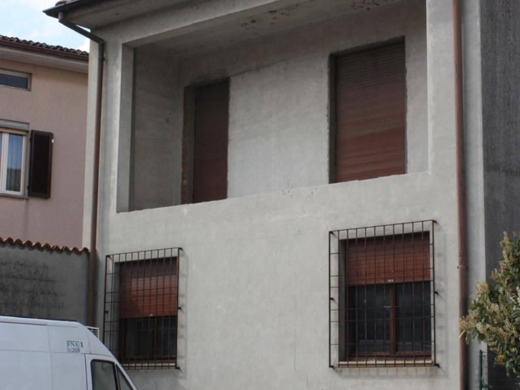 Casa indipendente a Acquanegra cremonese in Piazza Chiesa, 9 - Foto 3