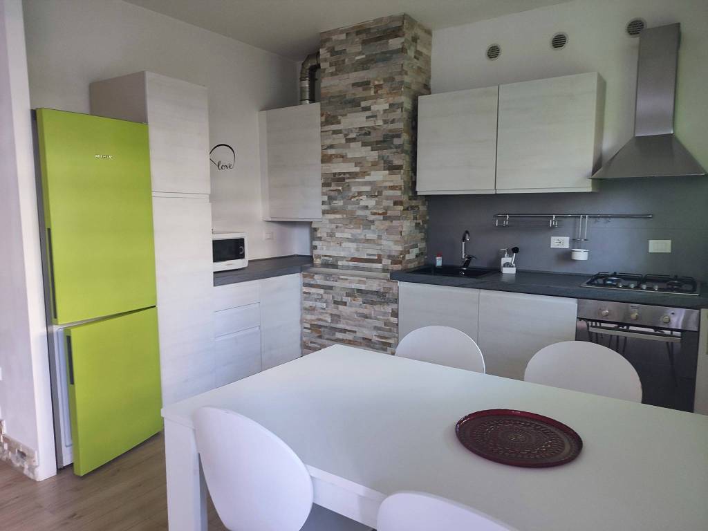 Appartamento a Udine in Via Jacopo e Giulio Pirona, 19 - Foto 2