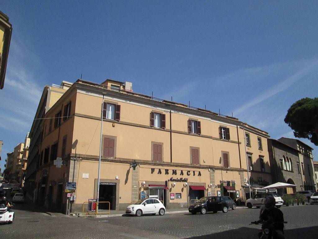 Appartamento a Viterbo in Via Giacomo Matteotti, 15 - Foto 2