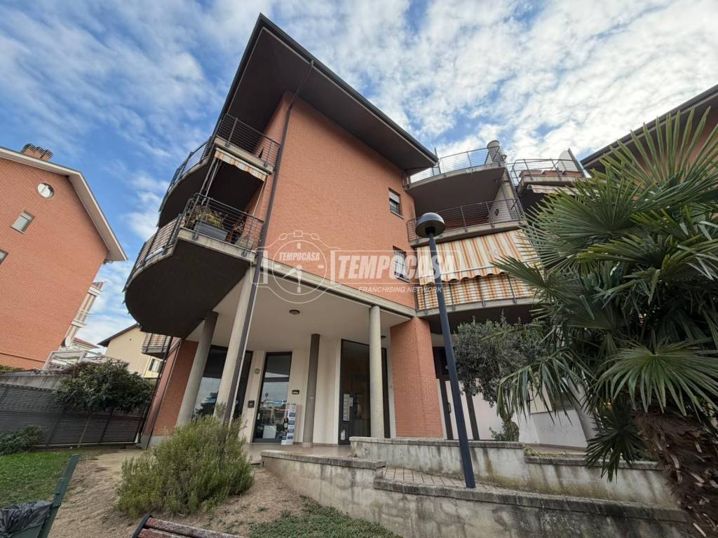 Appartamento a Trofarello in Via Torino 113 - Foto 4