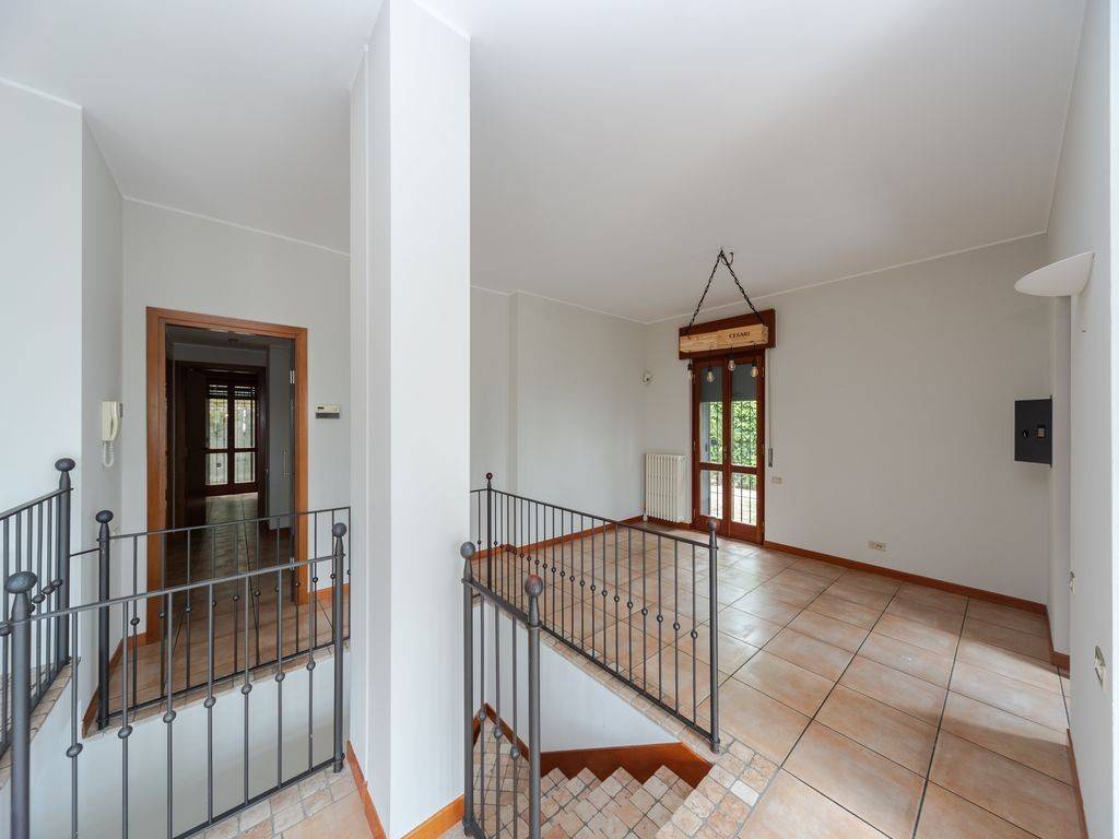 Villa a Sirtori in Via Giuseppe Garibaldi, 29 - Foto 5