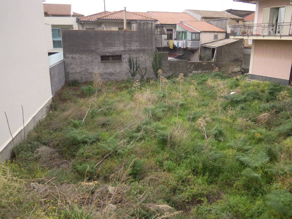 Terreno a Belpasso in Via Trieste - Foto 2