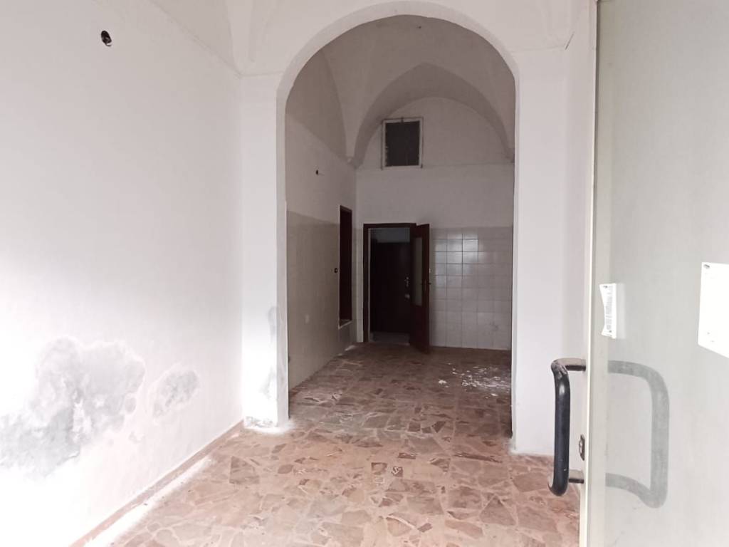 Immobile a Francavilla fontana in Via Giosuè Carducci, 9 - Foto 2