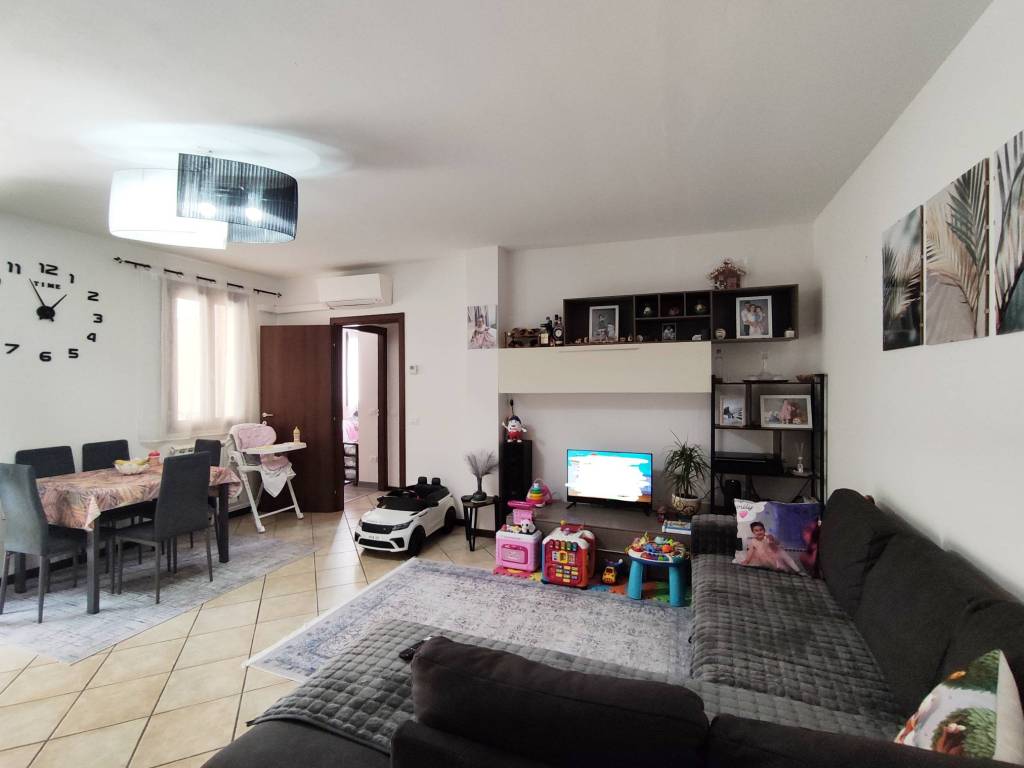 Appartamento a Altopascio in Strada Provinciale Turritecava - Foto 4