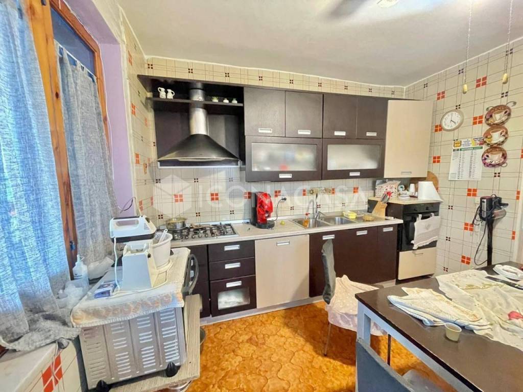 Appartamento a Castel volturno in Viale Giacomo Filippo Parodi - Foto 2