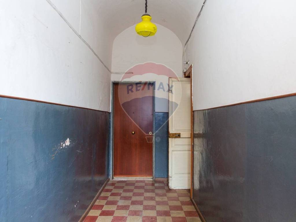 Casa indipendente a Catania in Via Fratelli D'Antoni, 78 - Foto 2