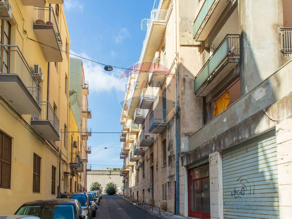 Appartamento a Catania in Via Federico Ciccaglione, 68 - Foto 4