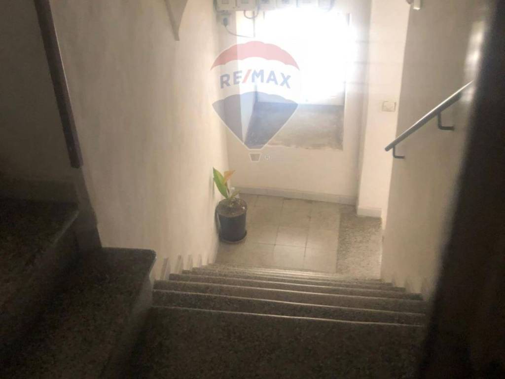 Appartamento a Caltagirone in via AZZOLINA, 1 - Foto 2