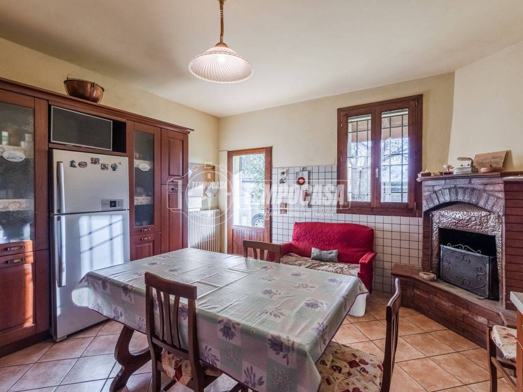 Casa indipendente a Medicina in Via Giordano Barilli - Foto 5