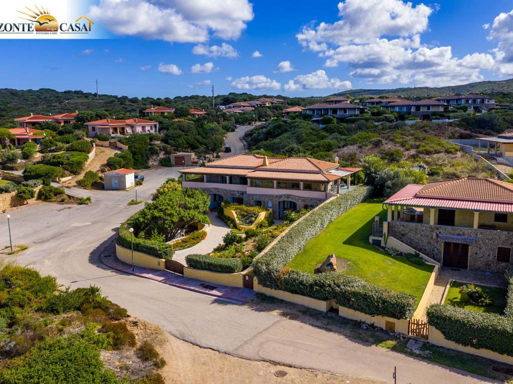 Villa a Santa teresa gallura in Strada Lu Poltiddolu - Foto 2