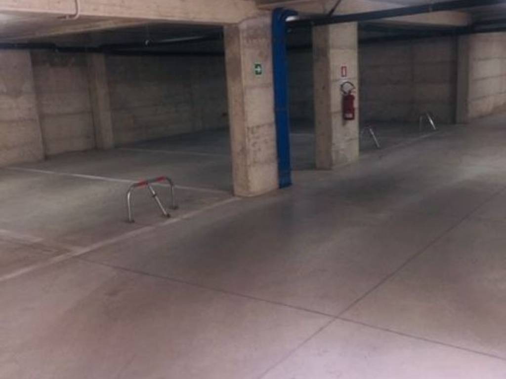 Box / garage a Cagliari in Via dei Grilli - Foto 5