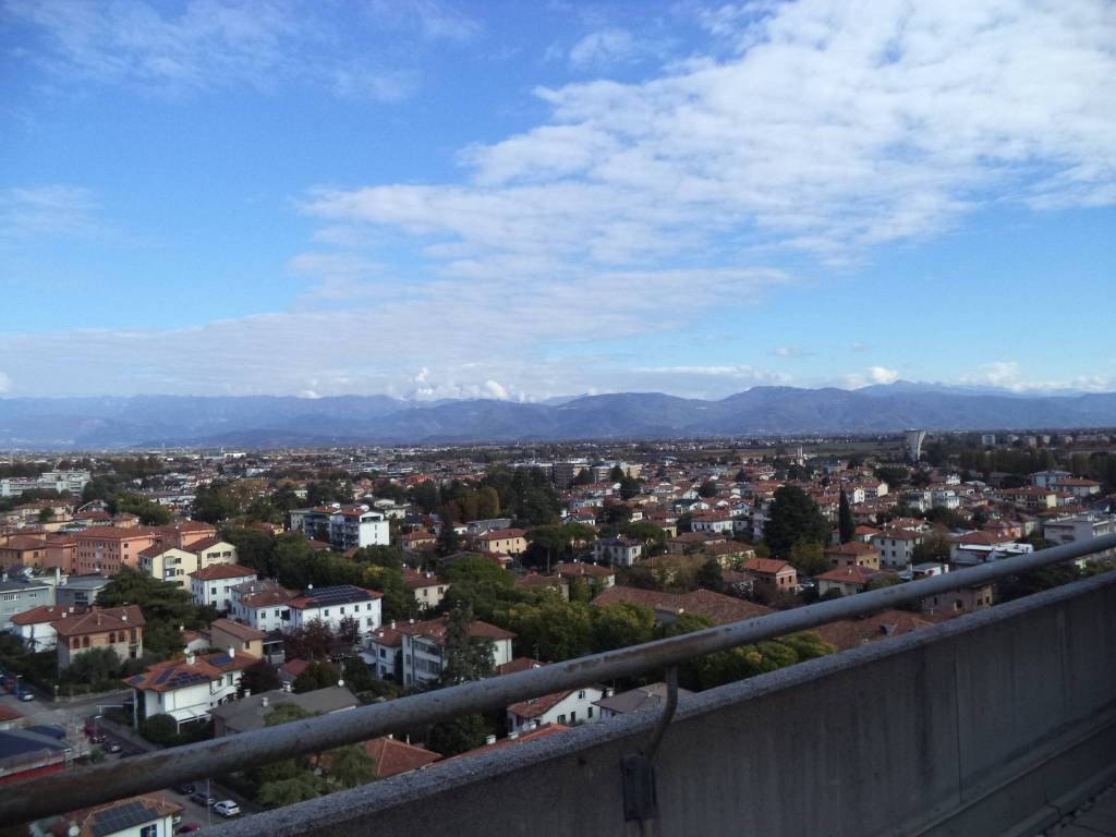 Attico / mansarda a Udine in Via Antonio Caccia, 33 - Foto 5