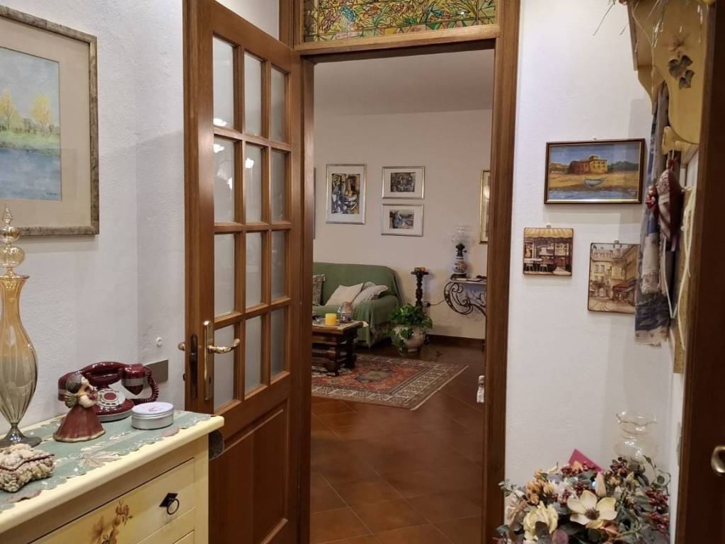 Appartamento a Pontedera in Strada Statale Tosco-Romagnola - Foto 5