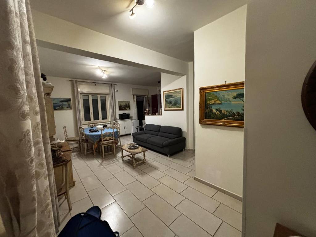 Appartamento a Torre annunziata in Via Vittorio Veneto, 390 - Foto 2