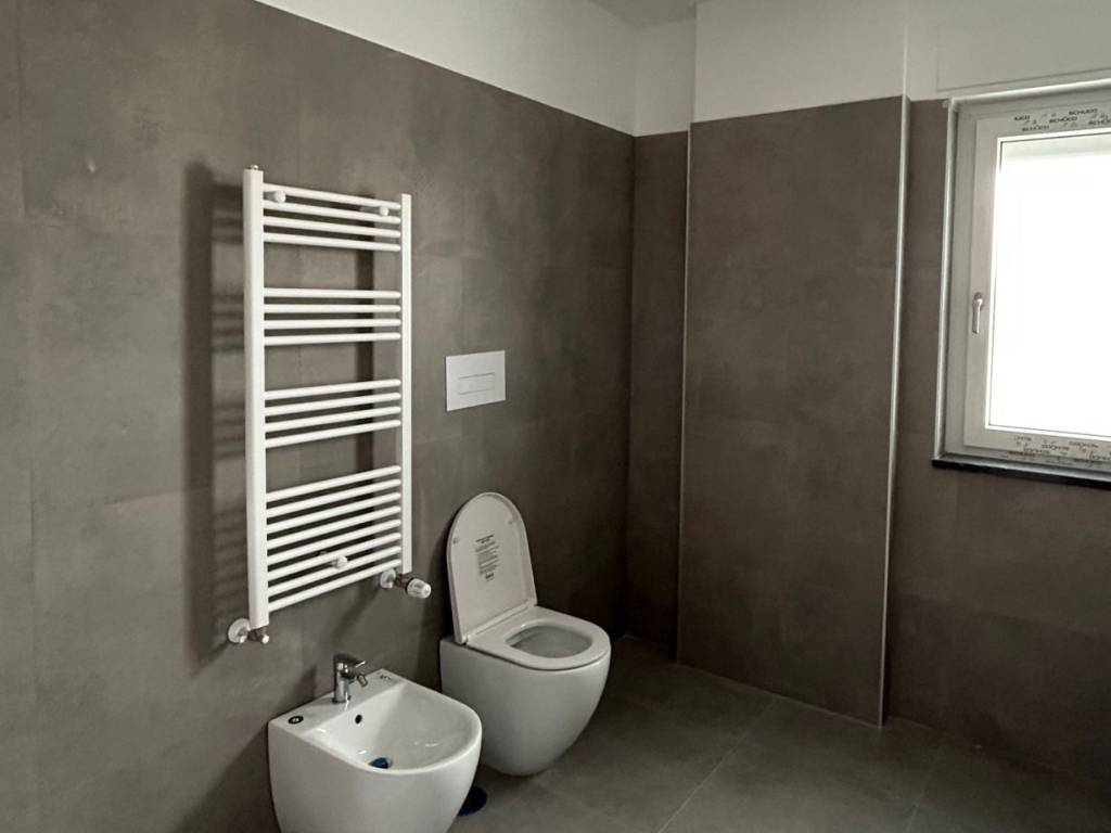 Appartamento a Bellizzi in Via Niccolò Copernico - Foto 5