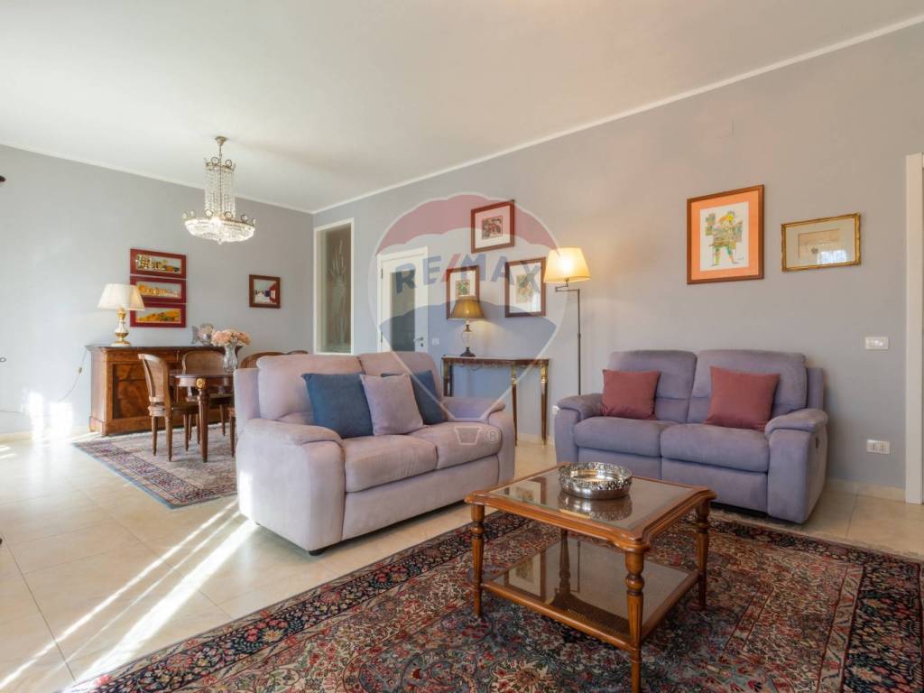 Appartamento a Cagliari in Via Ottone Bacaredda, 99 - Foto 2