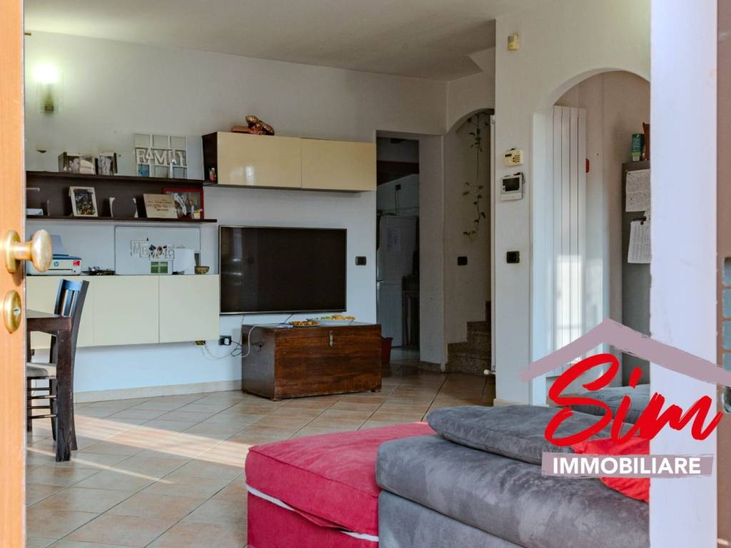 Villa a Galliate in Via XXV Aprile, 61C - Foto 5