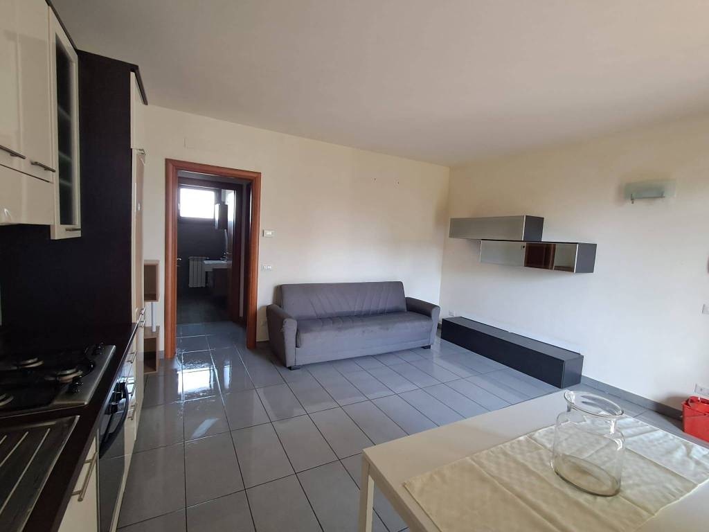 Appartamento a Campi bisenzio in Via delle Rose - Foto 2