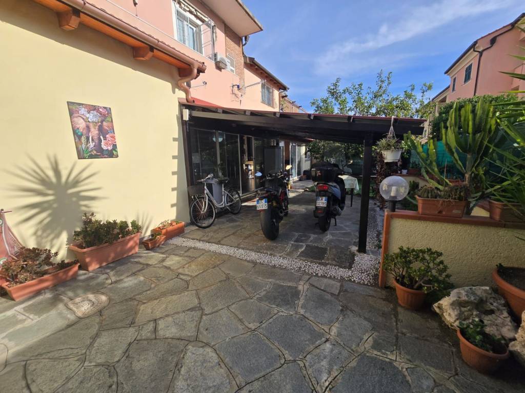 Appartamento a Albenga in Via Pieve di Teco - Foto 3