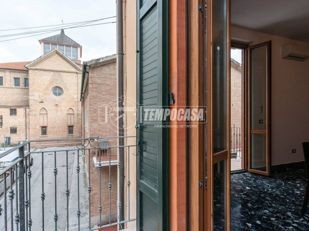 Appartamento a Civitanova marche in Via Duca degli Abruzzi 34 - Foto 5