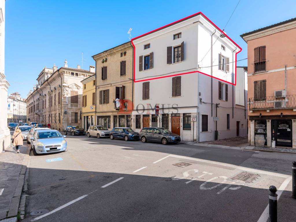 Appartamento a Mantova in Vicolo Barche, 2 - Foto 2
