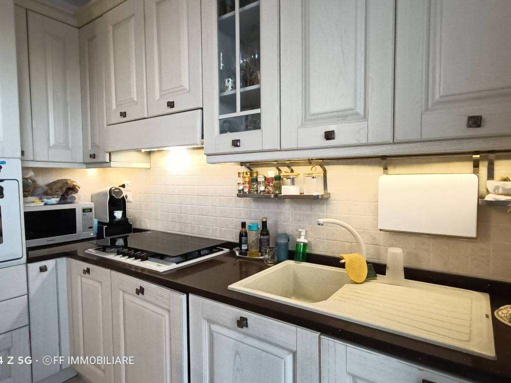 Appartamento a Recanati in Strada Statale Helvia Recina - Foto 5