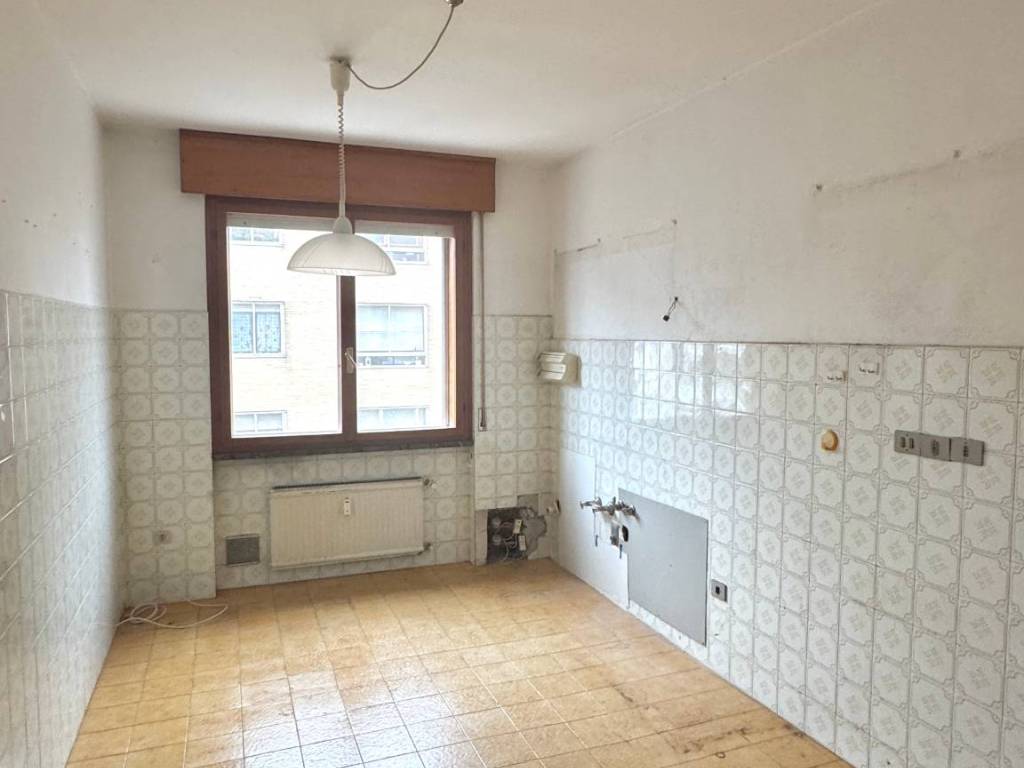 Appartamento a Tolmezzo in Via della Vittoria, 22 - Foto 5