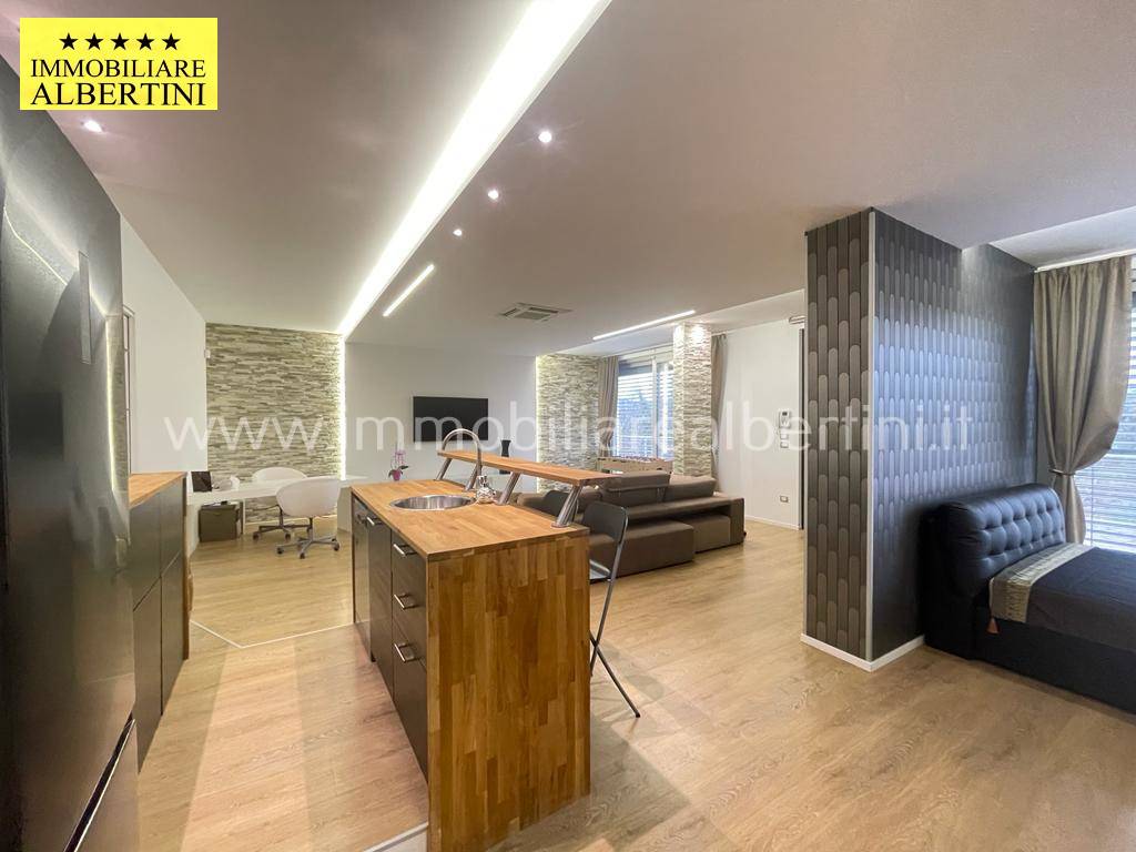 Loft / open space a Villafranca di verona - Foto 4