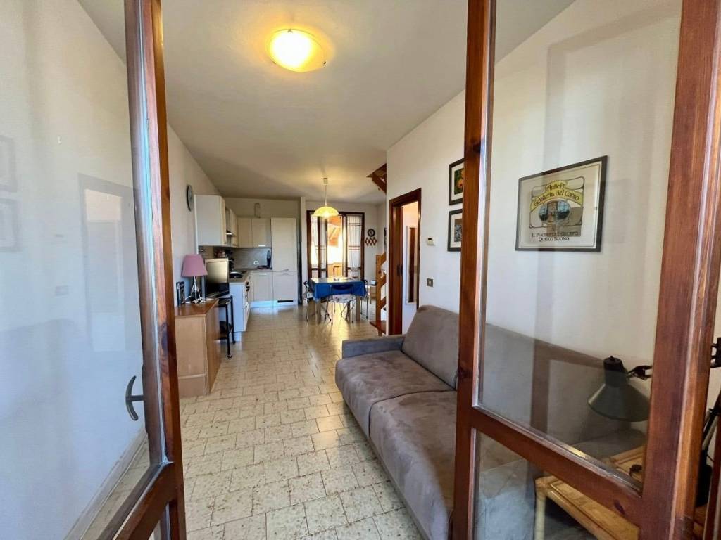 Appartamento a Comacchio in Viale Giacomo Leopardi - Foto 4