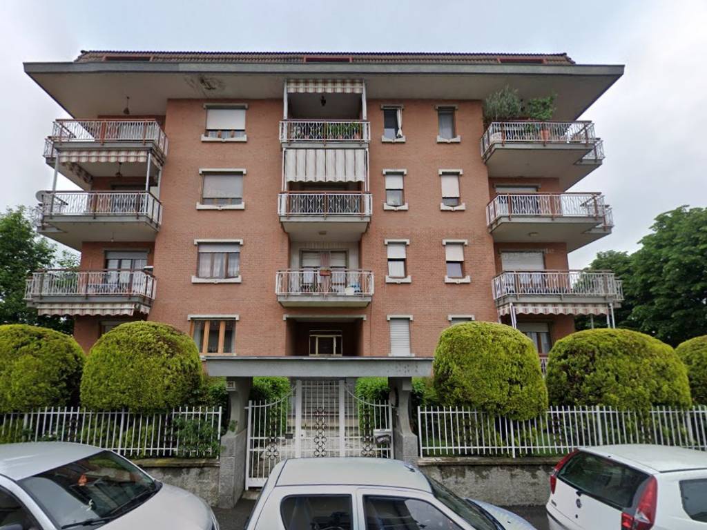 Appartamento a Ciriè in Via S. Francesco D'Assisi, - Foto 2