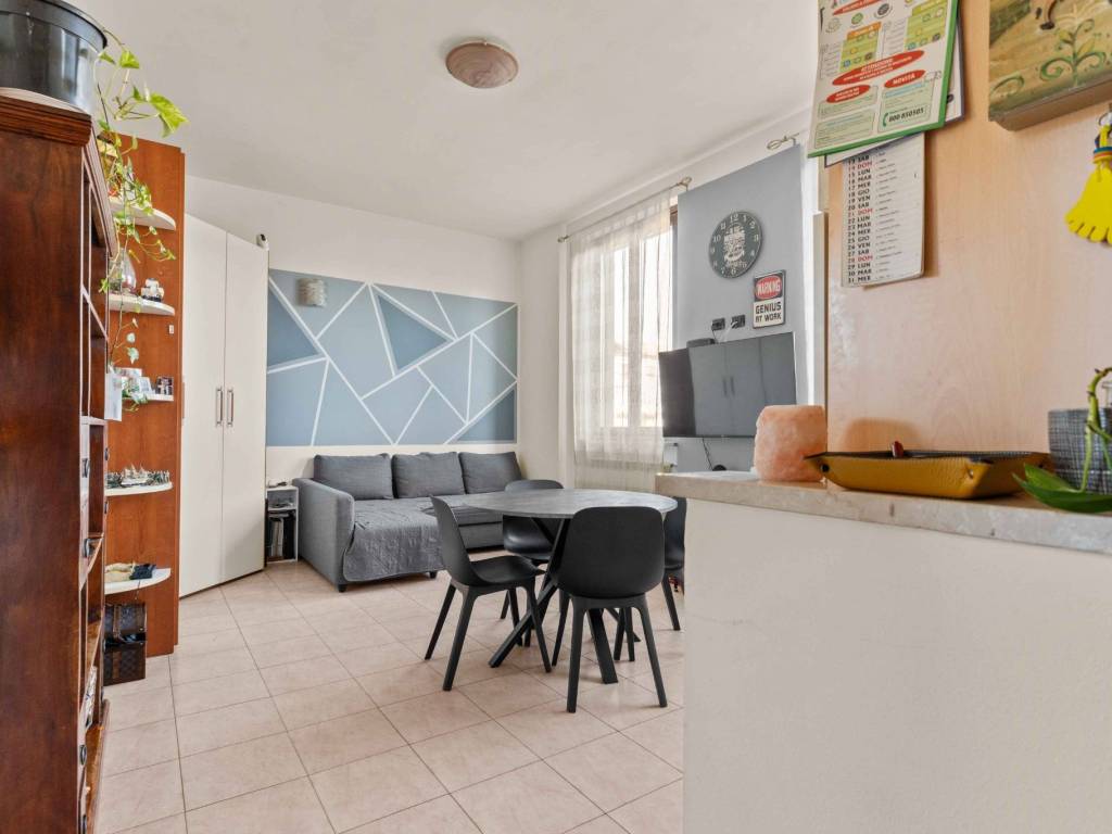 Appartamento a Casorate primo in Via 2 Giugno - Foto 4