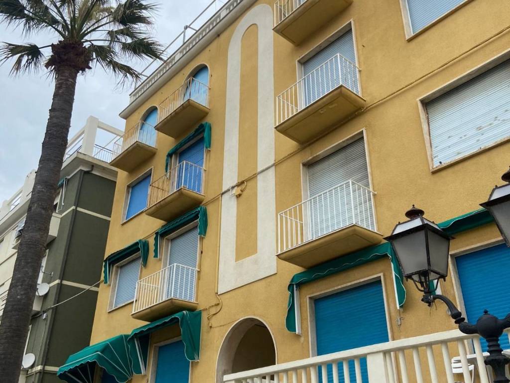 Appartamento a Alassio in Corso Armando Diaz, 8 - Foto 2