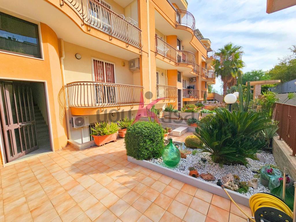 Villa a Mola di bari in Via Monsignor Tonino Bello, 22 - Foto 4