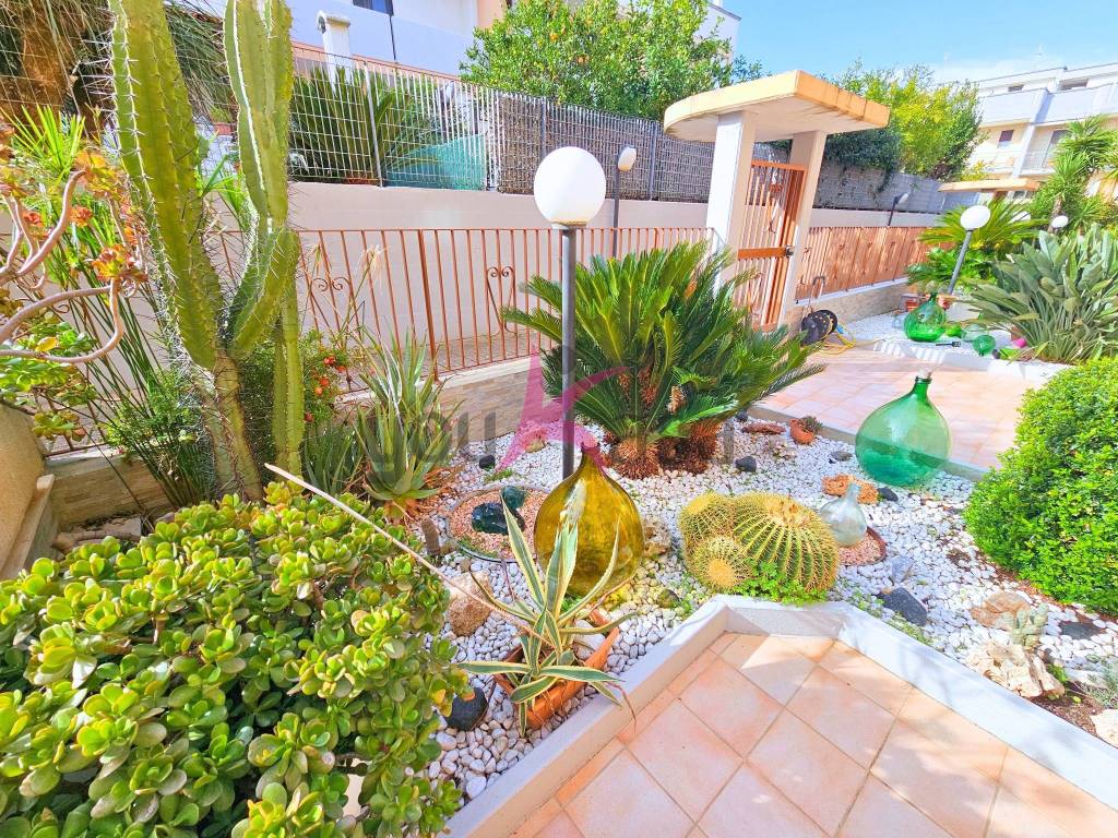 Villa a Mola di bari in Via Monsignor Tonino Bello, 22 - Foto 5