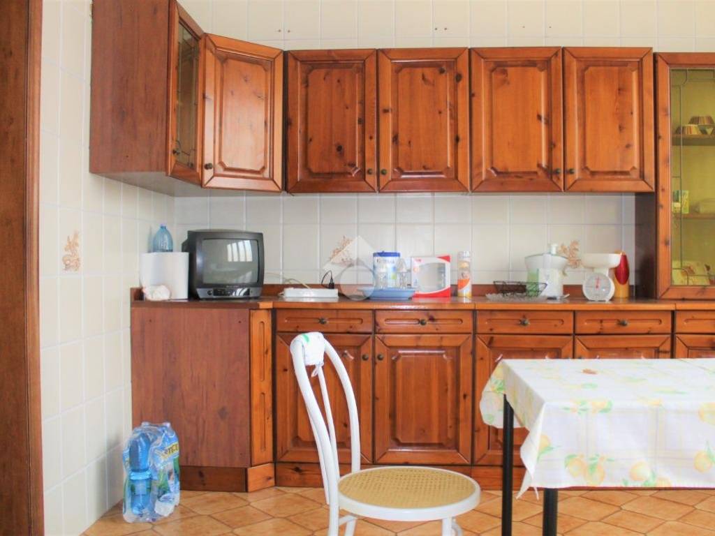 Rustico / casale a San vito dei normanni in Via Grazia Deledda, 26 - Foto 5