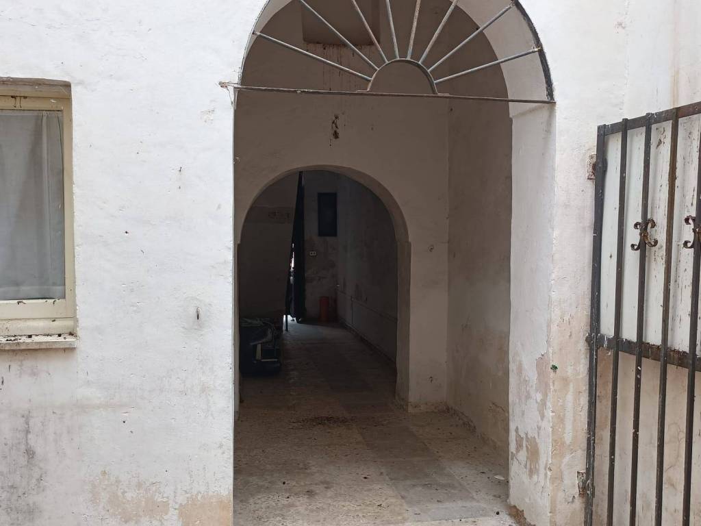 Villa a Galatone in Via Massimo d'Azeglio, 17 - Foto 3