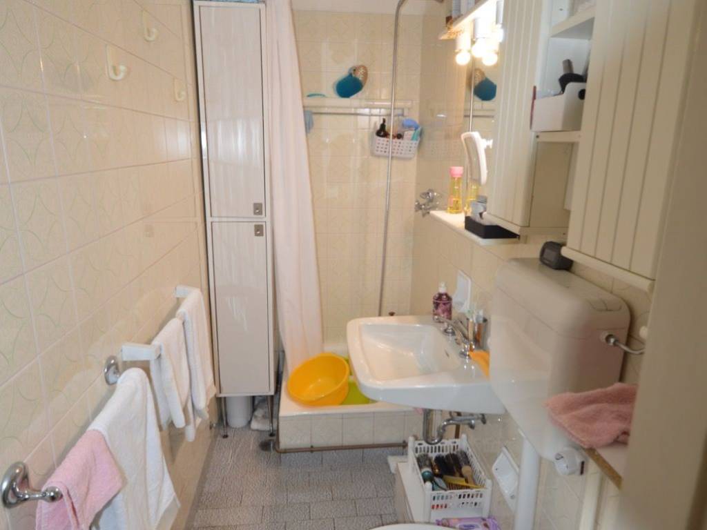 Appartamento a Oliveto lario in Via Papa Giovanni XXIII, 4 - Foto 5