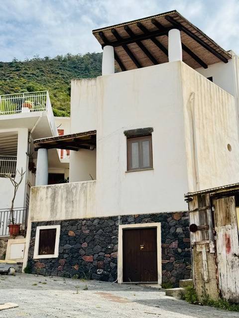 Casa indipendente a Leni in Via Rombo, 1 - Foto 2