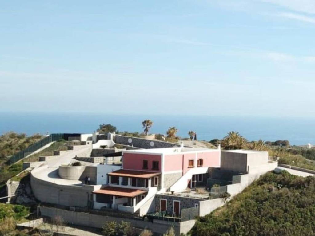 Villa a Lipari in via San Salvatore - Foto 2