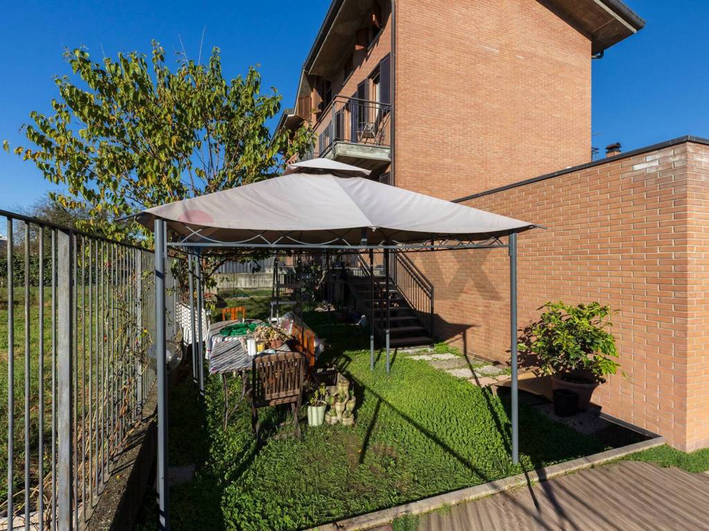 Villa a Lonate ceppino in VIA EDISON, 16 - Foto 4