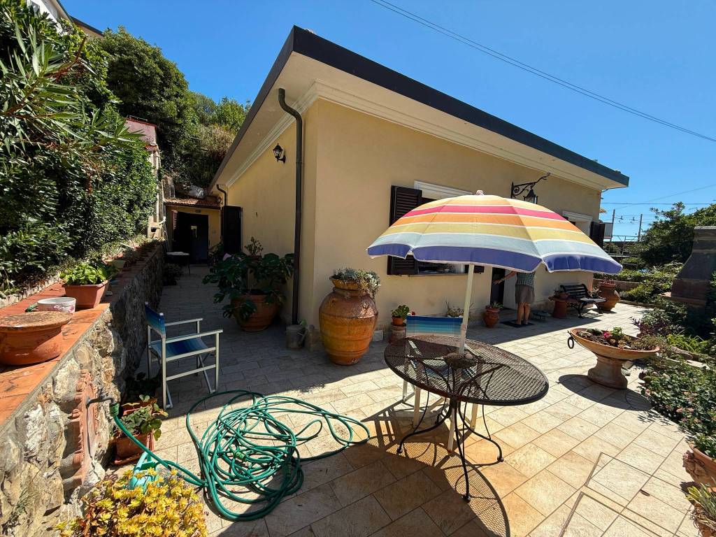 Villa a Rosignano marittimo in Via Aurelia, 738 - Foto 4