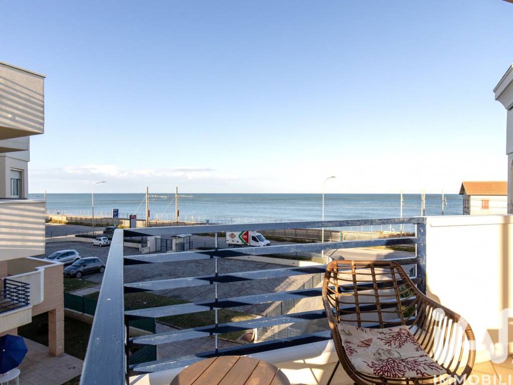 Appartamento a Civitanova marche in Via Cristoforo Colombo, 574 - Foto 5