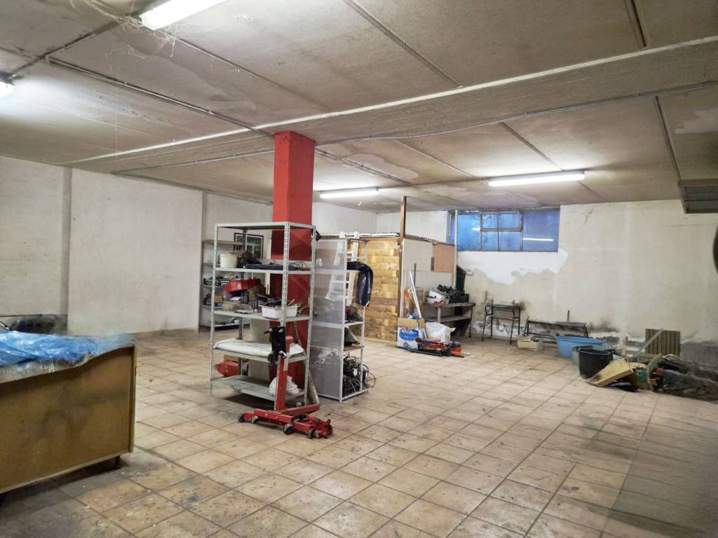 Box / garage a Spoleto in Via Giorgio Ambrosoli - Foto 3