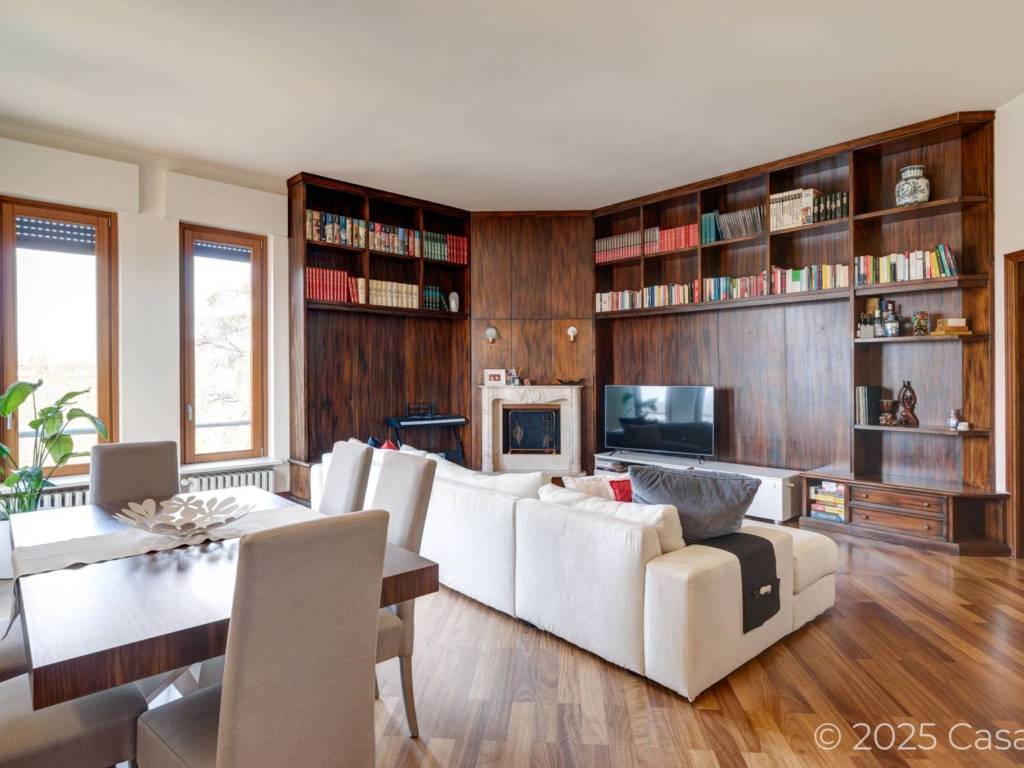 Attico / mansarda a Vigevano in Piazza Alessandro Volta, 17 - Foto 4